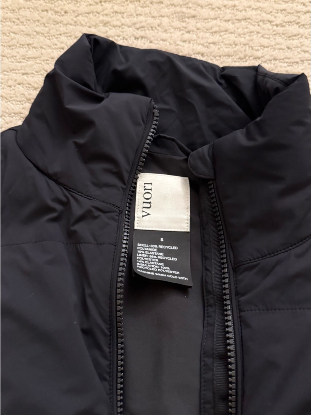 vuori canyon insulated vest - Picture 2 of 3